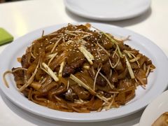 秘制干炒牛河-翠华餐厅(宝安壹方城店)