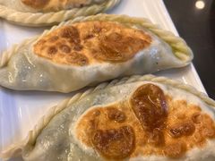 韭菜盒子-鸿运楼烤鸭店(天桥店)