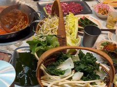 -由衷贵州酸汤牛肉火锅(新桥店)