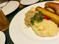 -兰特伯爵西餐厅·啤酒屋(方庄店)