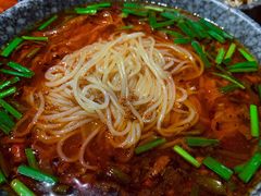 小鲜肉米线-八月美食小馆(银泰城总店)