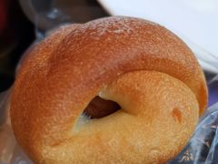 -沁屋面包店(人民东路店)