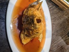 糖醋黄河鲤鱼-魁盛居百年鲁菜馆(县西巷店)