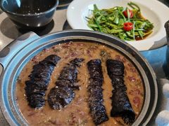 酸腌菜红豆炖黑皮子-半山腰·云南菜(侨福芳草地店)