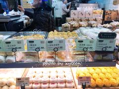 面包甜点陈列柜-泸溪河桃酥(秦淮夫子庙一店)