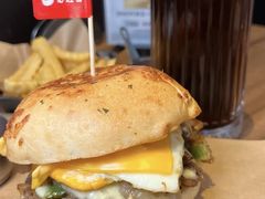 -必胜客(东大桥店)