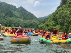 -龙井峡漂流