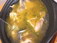 -品鲜村农家菜·阳澄湖大闸蟹(总店)