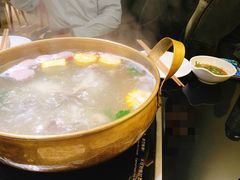 -潮汕三宝鲜牛肉火锅