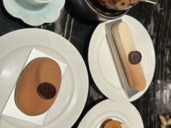 -Salon de Ville浦江汇(上海外滩华尔道夫酒店店)