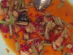 -严记小天府酸菜鱼(西四路店)