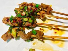 -街角等你.大连海鲜烧烤.经典铁板海鲜串(西安路店)