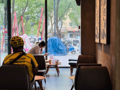 -星巴克(洛阳中州万达广场店)