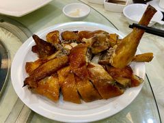 -越百海海鲜蒸锅(乐山店)
