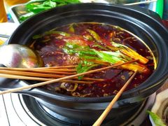 -毛椒火辣重庆火锅串串香(城基路店)