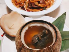 -汤城小厨•粤菜•靓汤(西直门凯德MALL店)