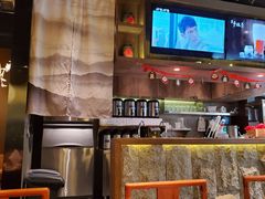 -呷哺呷哺(普陀乐购真北店)