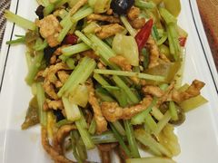 -钟记陕南菜·煎锅鱼(红专南路店)