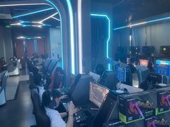-木木不哭电竞馆(龙湖时代汇店)