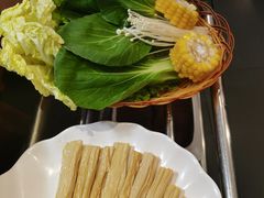 -重庆小天鹅火锅(长清店)