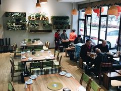 大堂-土桥手掌鸡·26年灌县老味道(都江堰店)