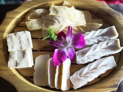 -滇釜火锅·能喝汤的火锅(车公庄店)