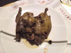 -鸽子侯·家宴·平价海鲜(绿地店)