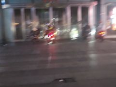 -万达广场(武汉菱角湖店)