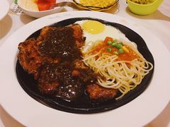 -豪客来牛排(中央花苑店)
