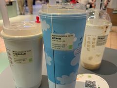 -奈雪的茶(亨特国际广场店)