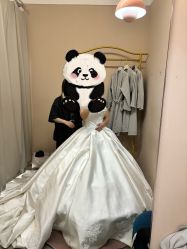 -艾米丽婚纱礼服