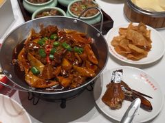-梅利汴京烤鸭•开封豫菜地标店(东大街店)