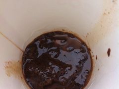 杯子下面都是没搅开的奶茶粉-德克士(汝河路店)