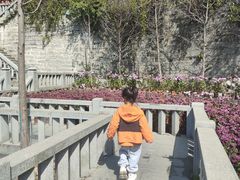 -石峰岩寺