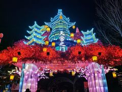 -淄博花灯齐彩城