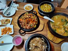 -百年石锅饭·朝鲜族传统民餐