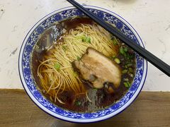 -伟记奥面馆(养育巷店)