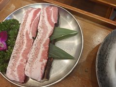 -明洞阿姨·韩式酱蟹烤肉·创意料理(方庄店)