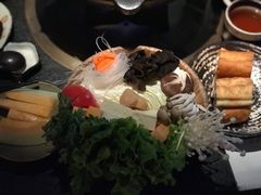 -湊湊火锅·茶憩(新中关购物中心店)