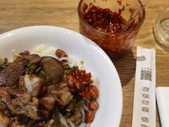 -牛八宝桂林米粉(八里庄店)