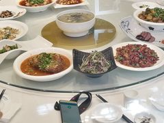 -老茶树骊园生态川菜馆