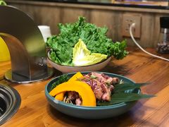 -草家酱蟹炭火烤肉店(珲春南路一店)