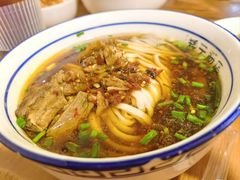 -矮子粉店1985·长沙米粉(湘春路店)