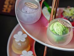 -亚龙湾喜来登·美景台大堂吧