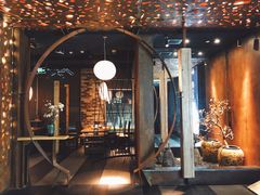 景观位-湊湊火锅·茶憩(杭州湖滨银泰in77店)