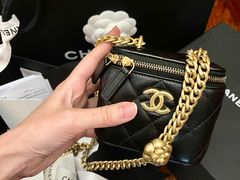 -CHANEL(恒隆广场店)