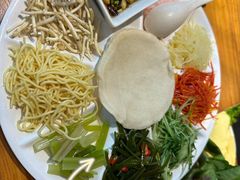 -野山舂·贵州现舂酸汤牛肉(鸿通城店)