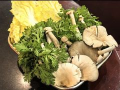 -老来福·非遗酸汤兔(凯旋路店)