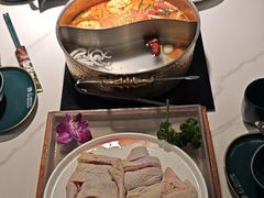 -椰子湾·海南火锅·糟粕醋·椰子鸡(正大广场店)