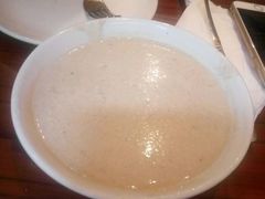 -Hooley's活利仕西餐厅(珠江新城店)